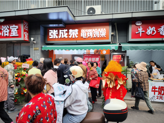 怎樣加盟電烤雞架小吃，開店都需要哪些設備？