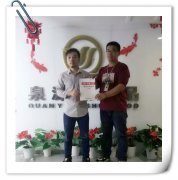 國慶加班實現(xiàn)張成榮電烤雞架加盟夢想，好事不等待！