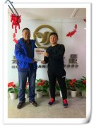 2019，又一家張成榮電烤雞架在青島落地！