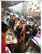 賀：青島臺東張成榮電烤雞架美食再續(xù)，盛大開業(yè)喜迎歸來！