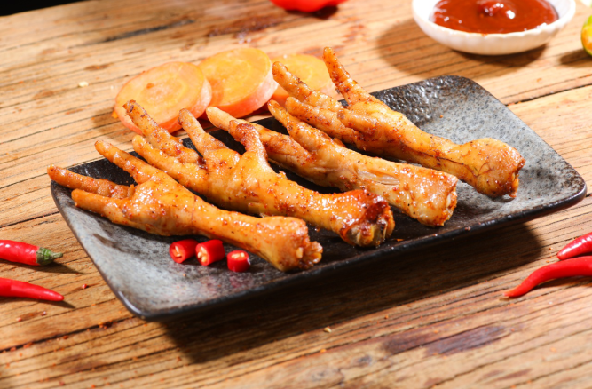 陜西銅川烤雞架加盟店，小本投資回報(bào)快